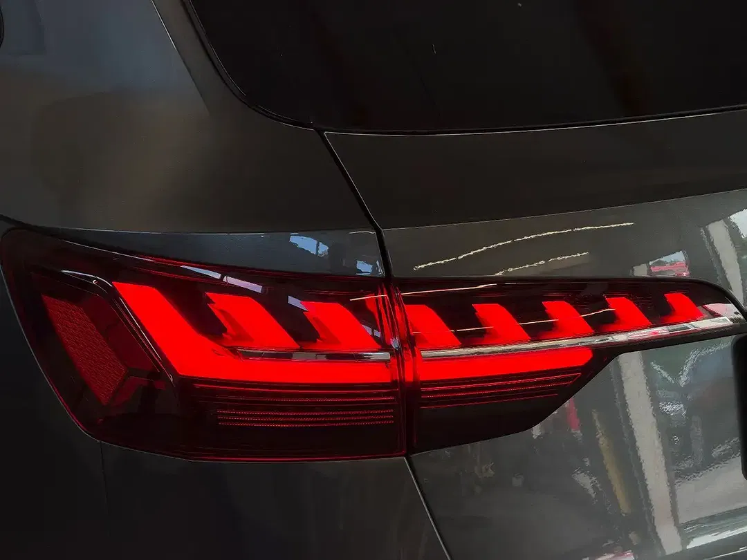 Audi A4 - Thumbnail 9