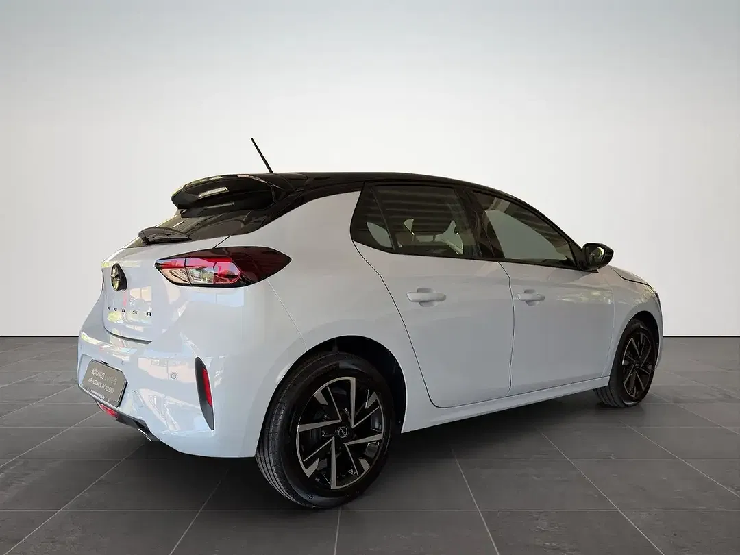 Opel Corsa - Thumbnail 3