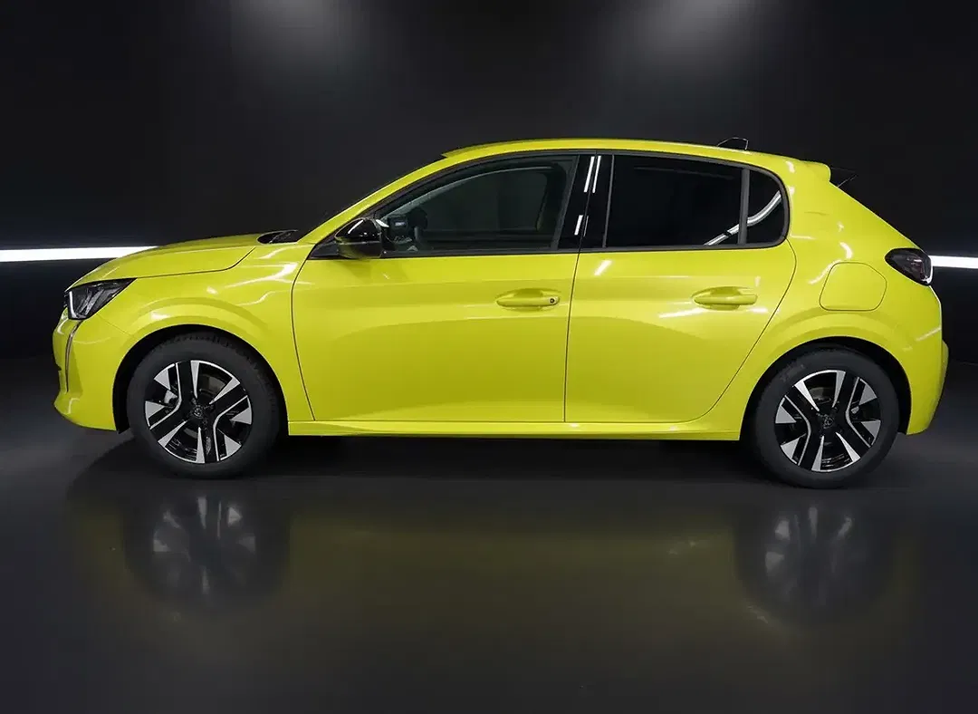 Peugeot 208 - Thumbnail 5