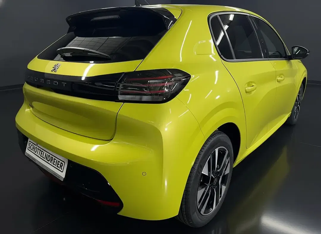 Peugeot 208 - Thumbnail 6