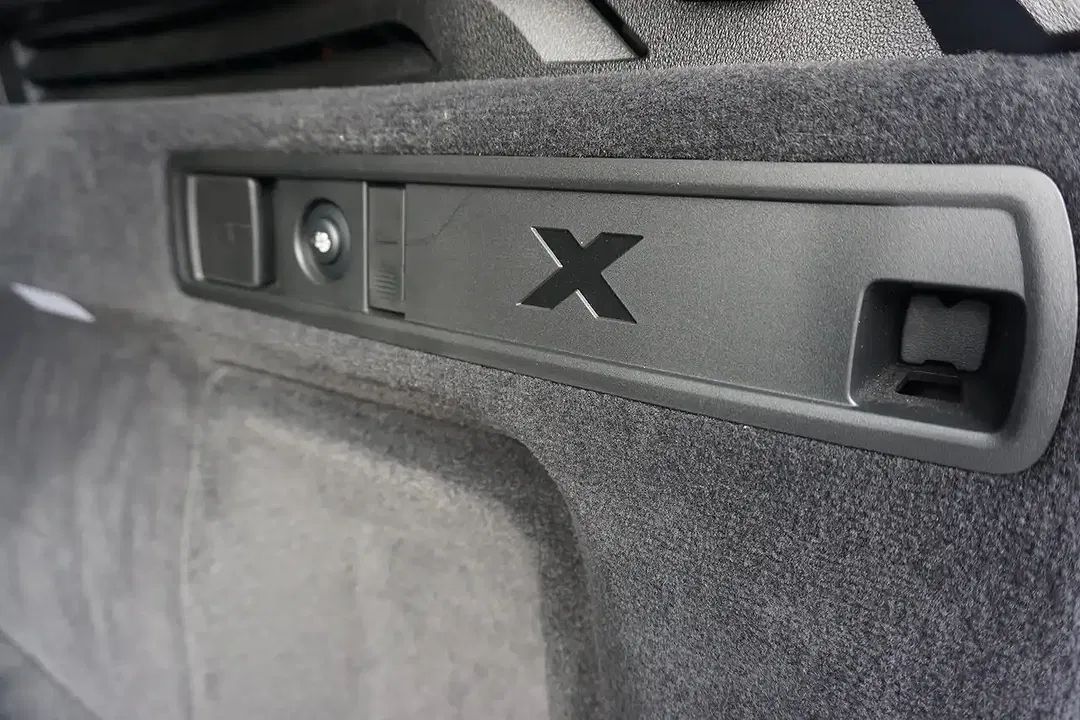 BMW X5 - Thumbnail 11