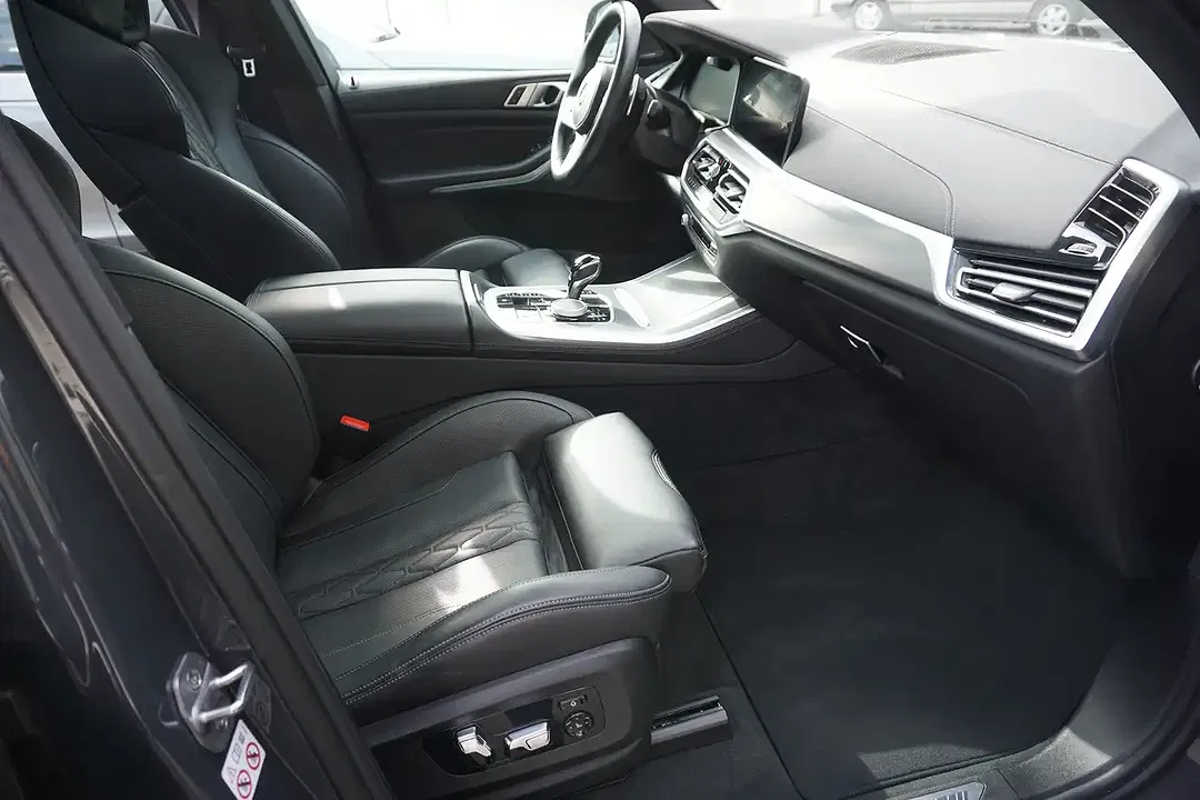 BMW X5 - Thumbnail 7