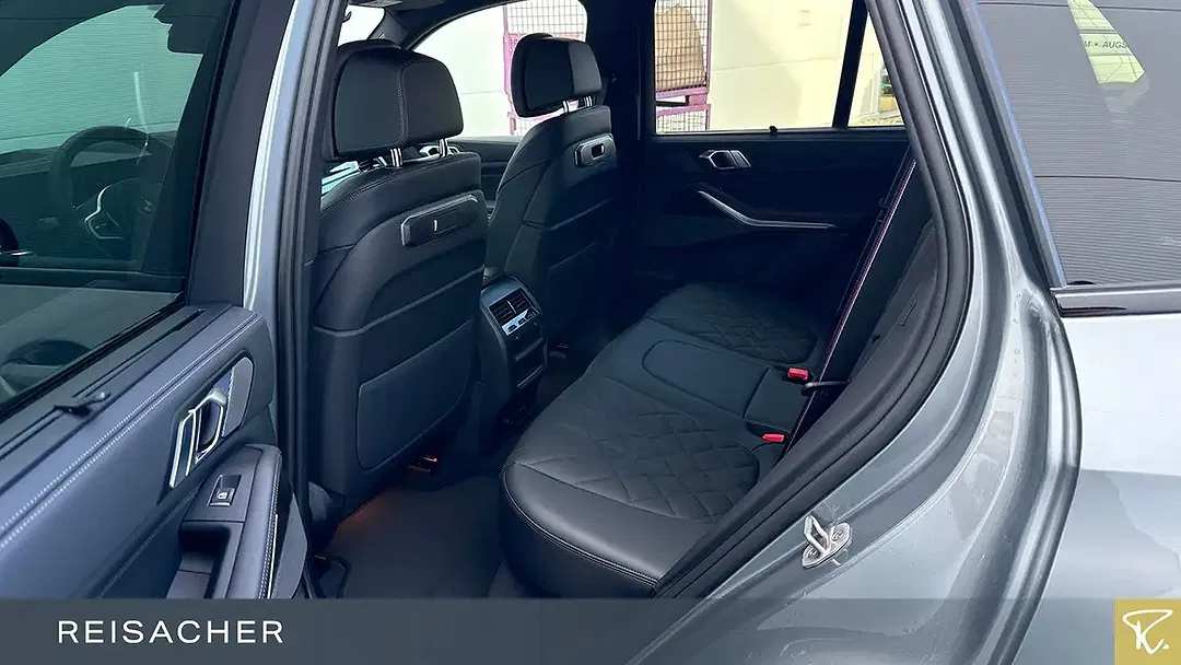 BMW X5 - Thumbnail 6