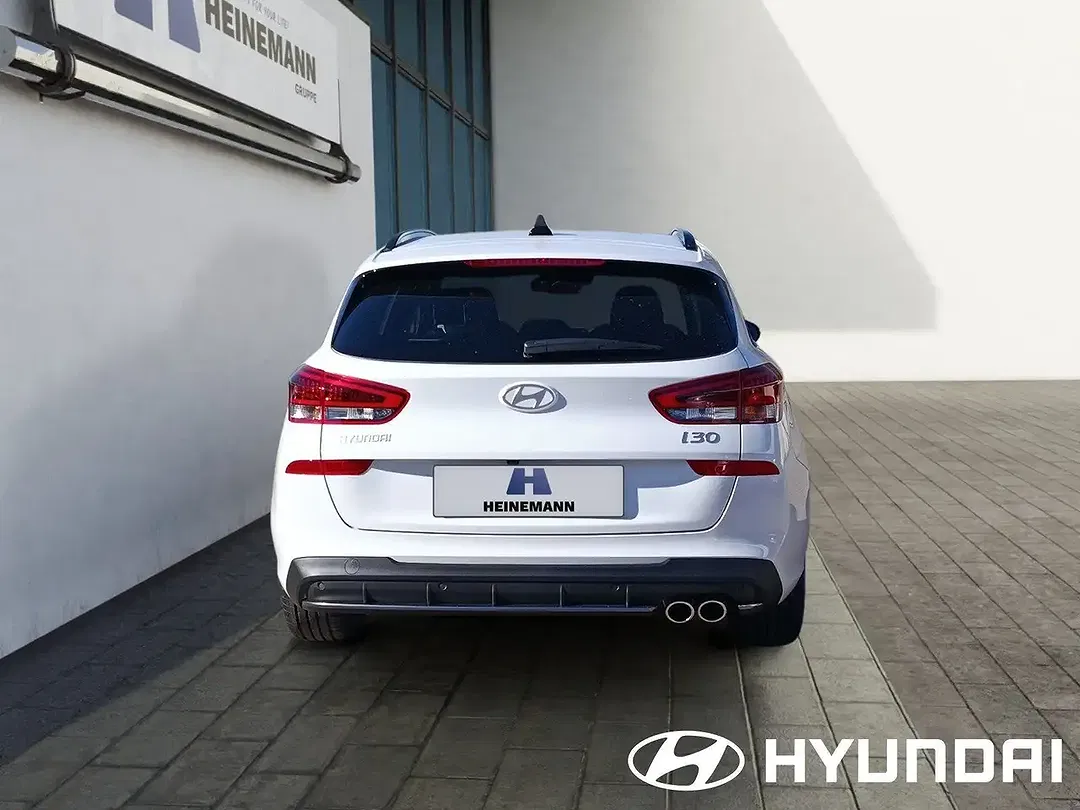 Hyundai i30 - Thumbnail 4