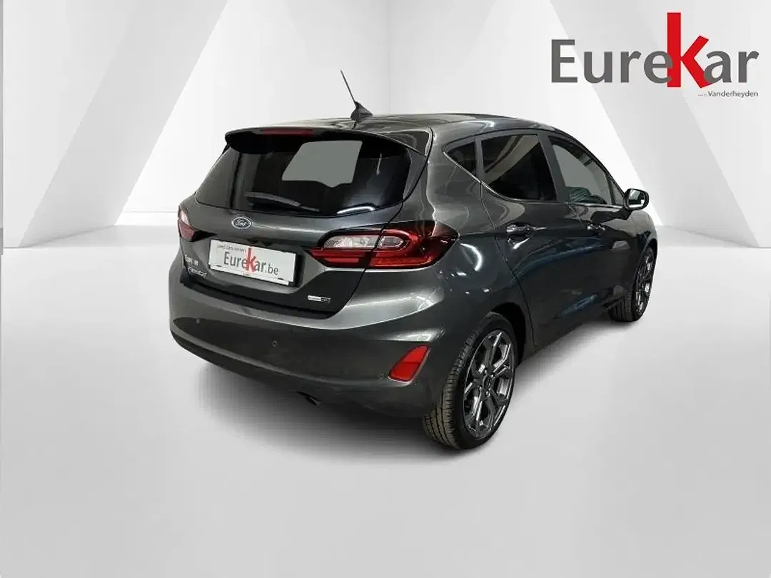 Ford Fiesta - Thumbnail 3