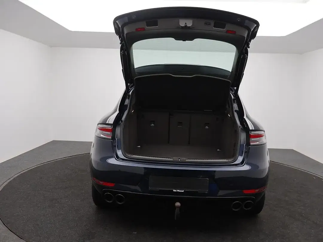 Porsche Macan - Thumbnail 18