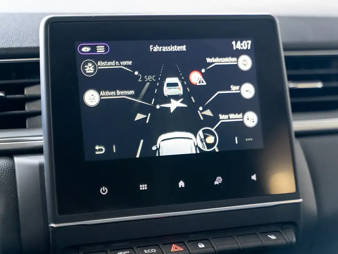Renault Captur - Thumbnail 13
