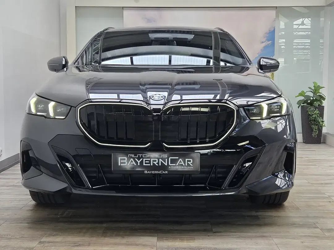BMW 530 - Thumbnail 2
