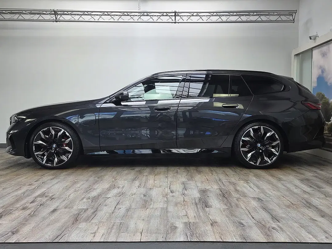 BMW 530 - Thumbnail 3