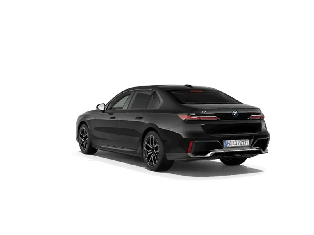 BMW i7 - Thumbnail 5
