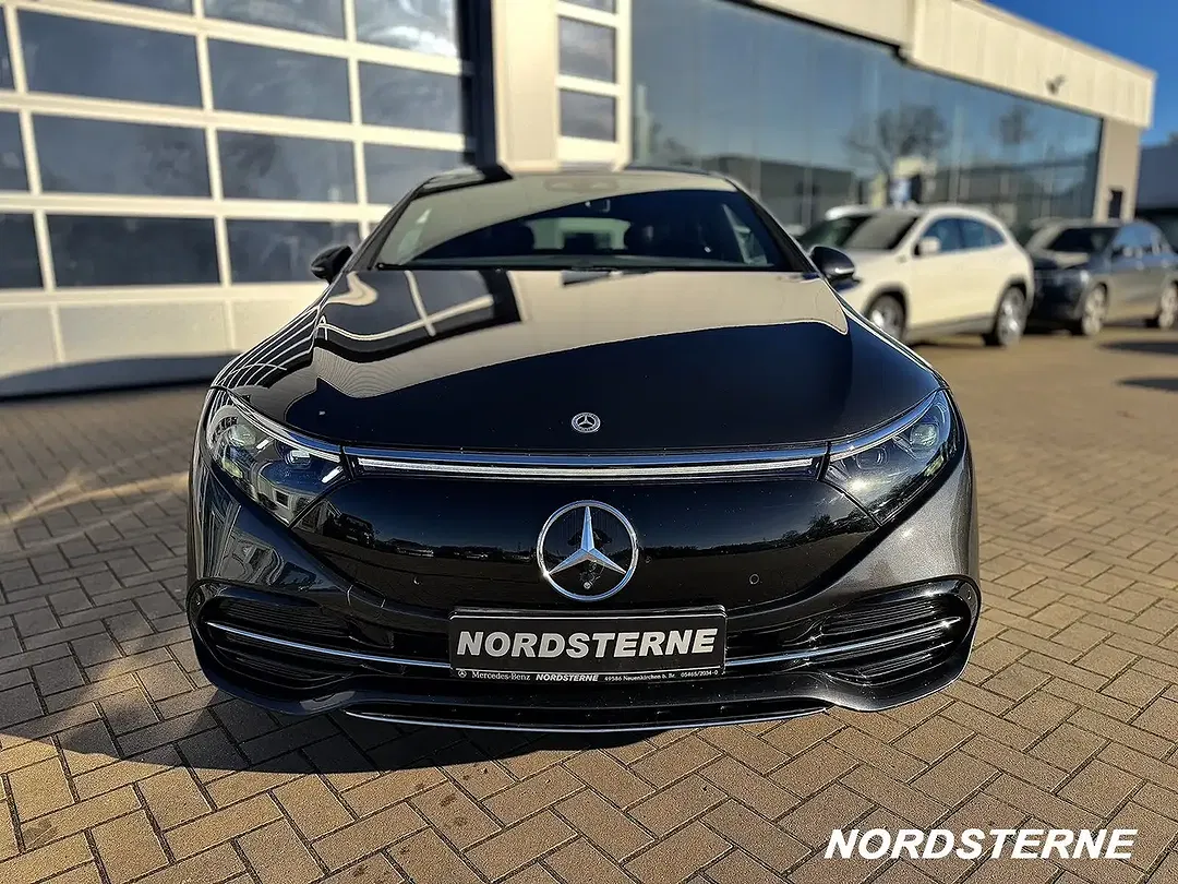 Mercedes-Benz EQS - Thumbnail 13
