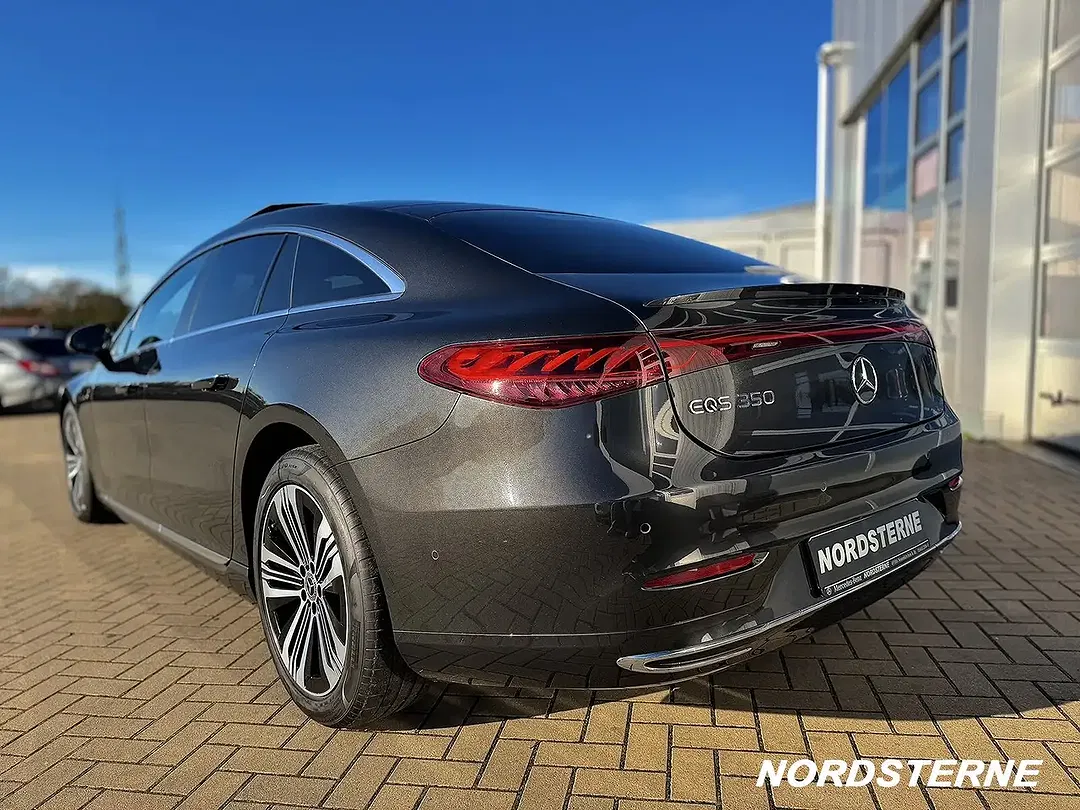 Mercedes-Benz EQS - Thumbnail 5
