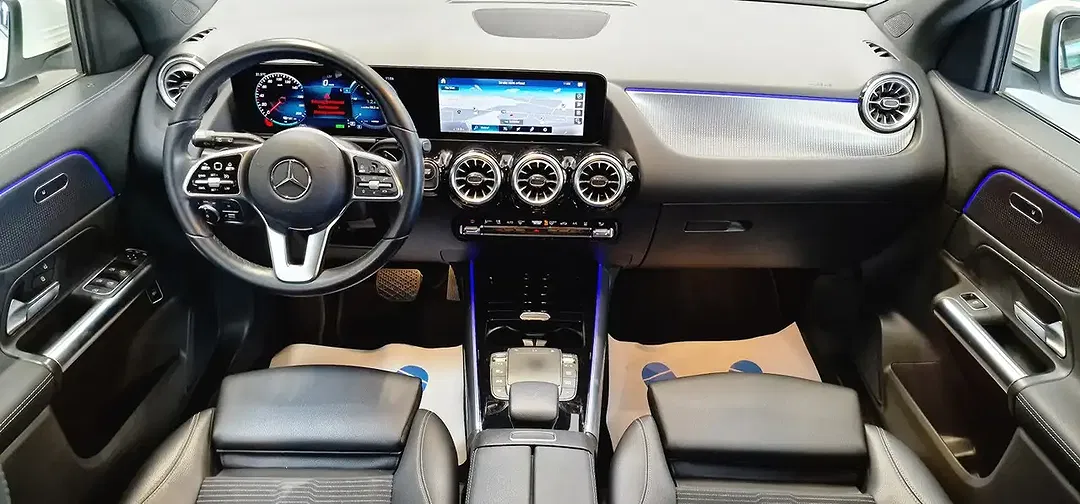 Mercedes-Benz EQA 250 - Thumbnail 11