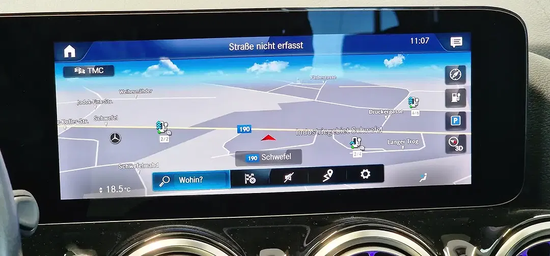 Mercedes-Benz EQA 250 - Thumbnail 15
