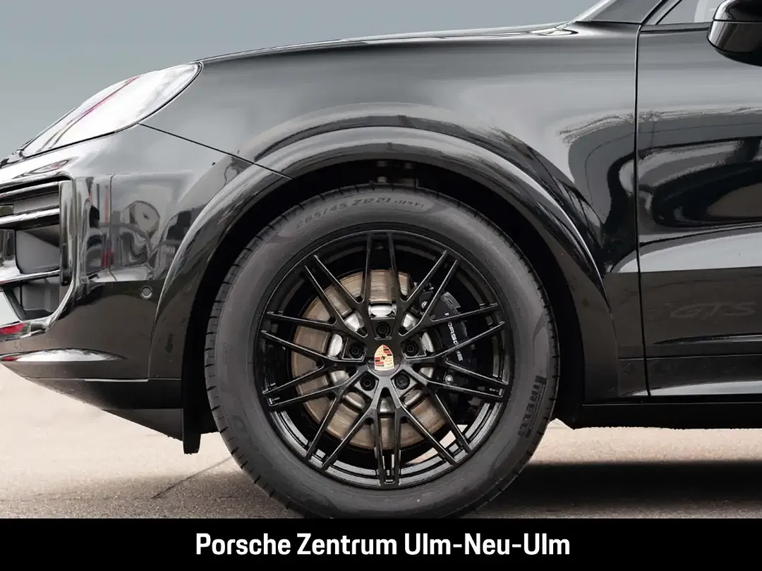 Porsche Cayenne - Thumbnail 9