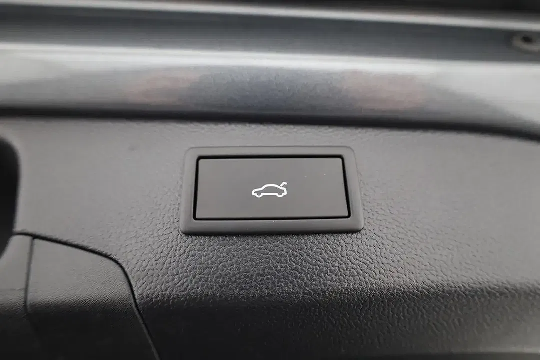 Volkswagen Passat Variant - Thumbnail 15