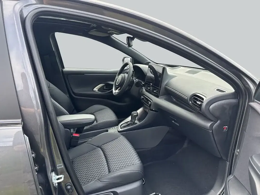 Mazda 2 - Thumbnail 11