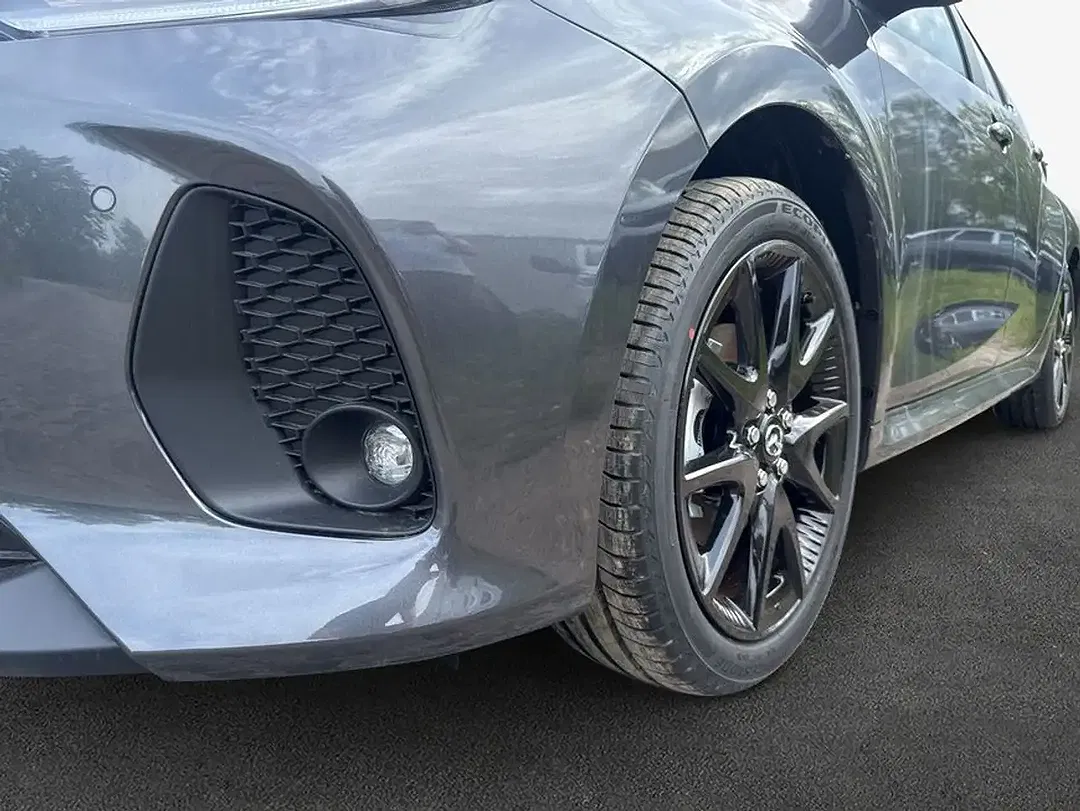 Mazda 2 - Thumbnail 5