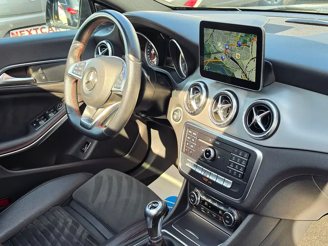 Mercedes-Benz CLA 180 - Thumbnail 14