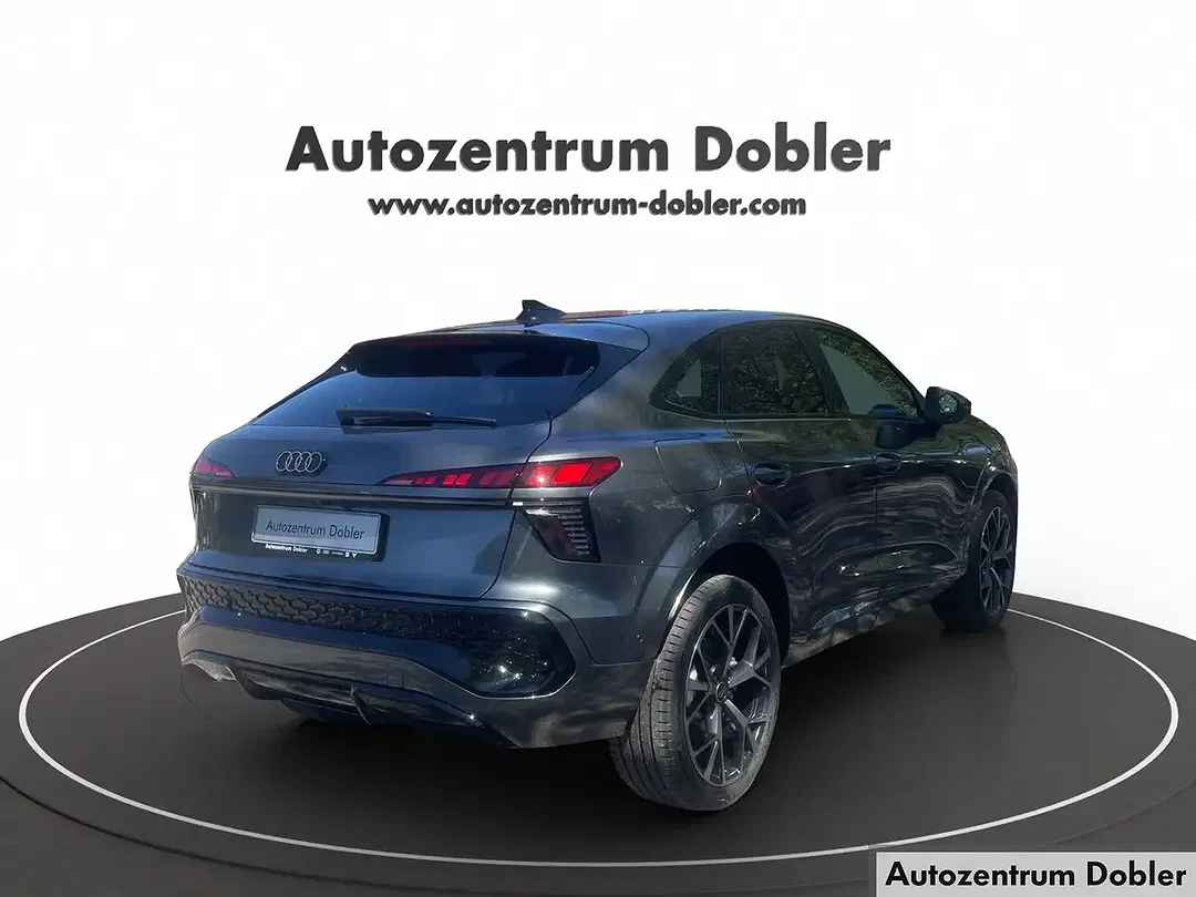 Audi Q3 - Thumbnail 8