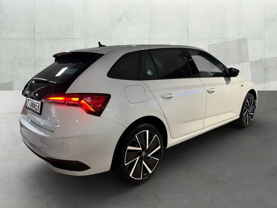 Skoda Scala - Thumbnail 2