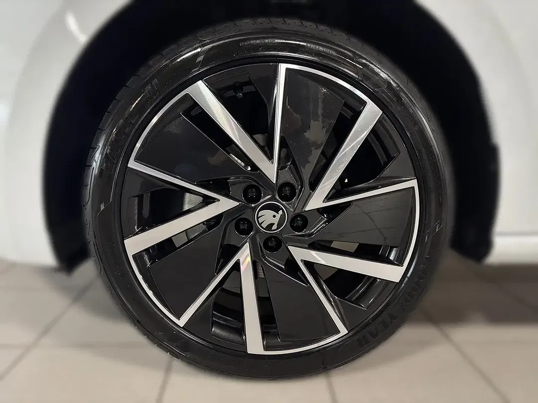 Skoda Scala - Thumbnail 5