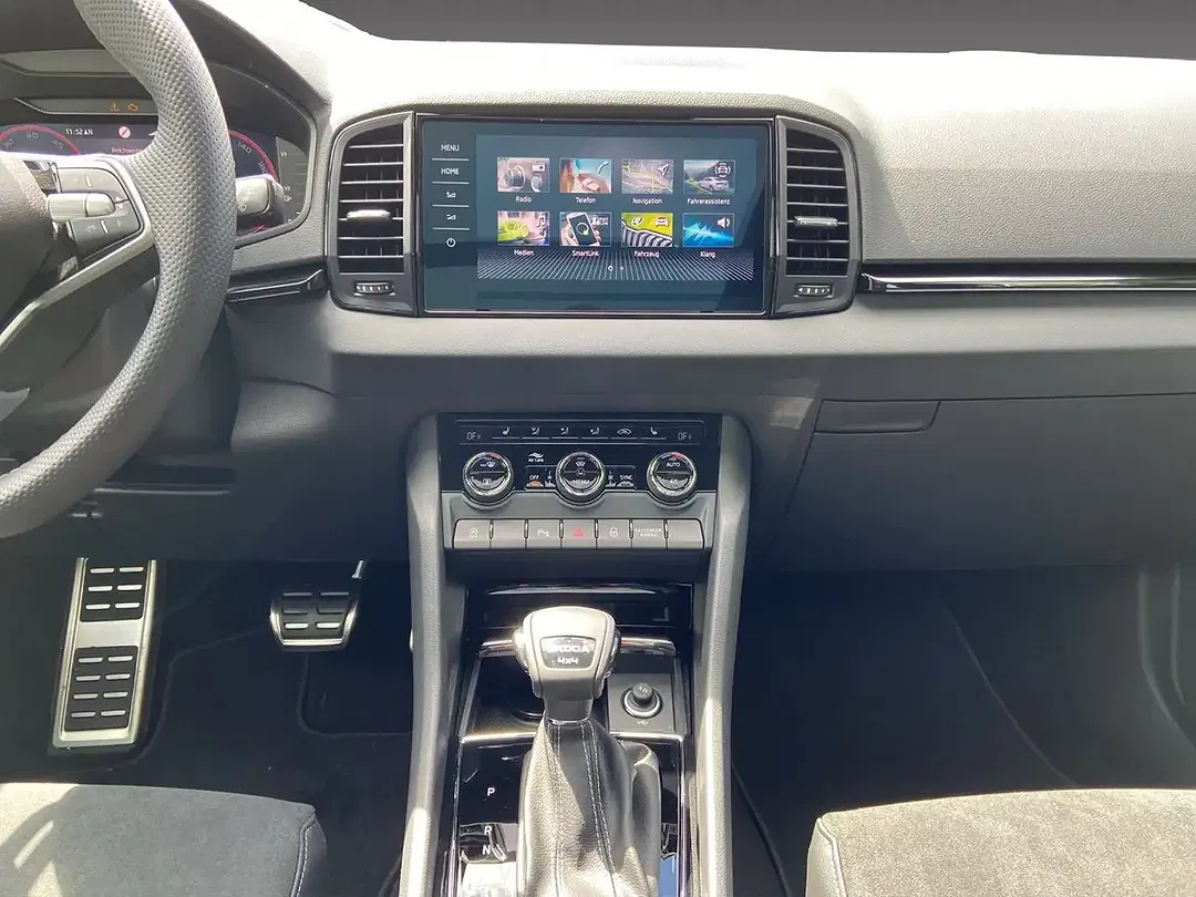 Skoda Karoq - Thumbnail 12