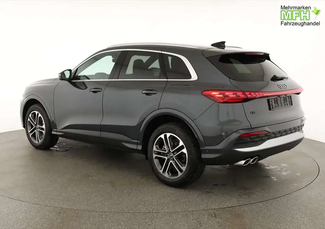 Audi Q5 - Thumbnail 3