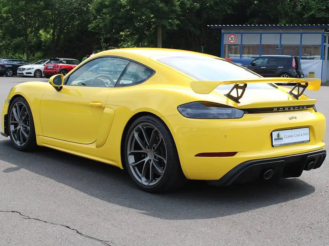 Porsche Cayman - Thumbnail 3