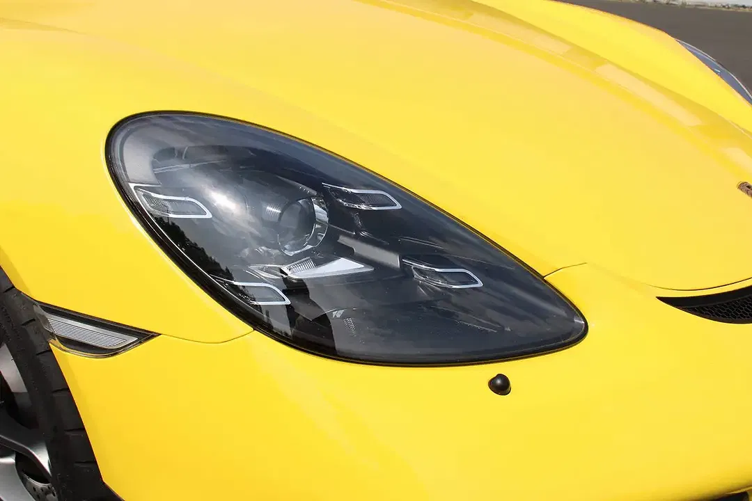 Porsche Cayman - Thumbnail 9