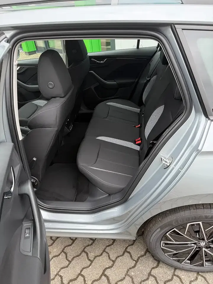 Skoda Kamiq - Thumbnail 13
