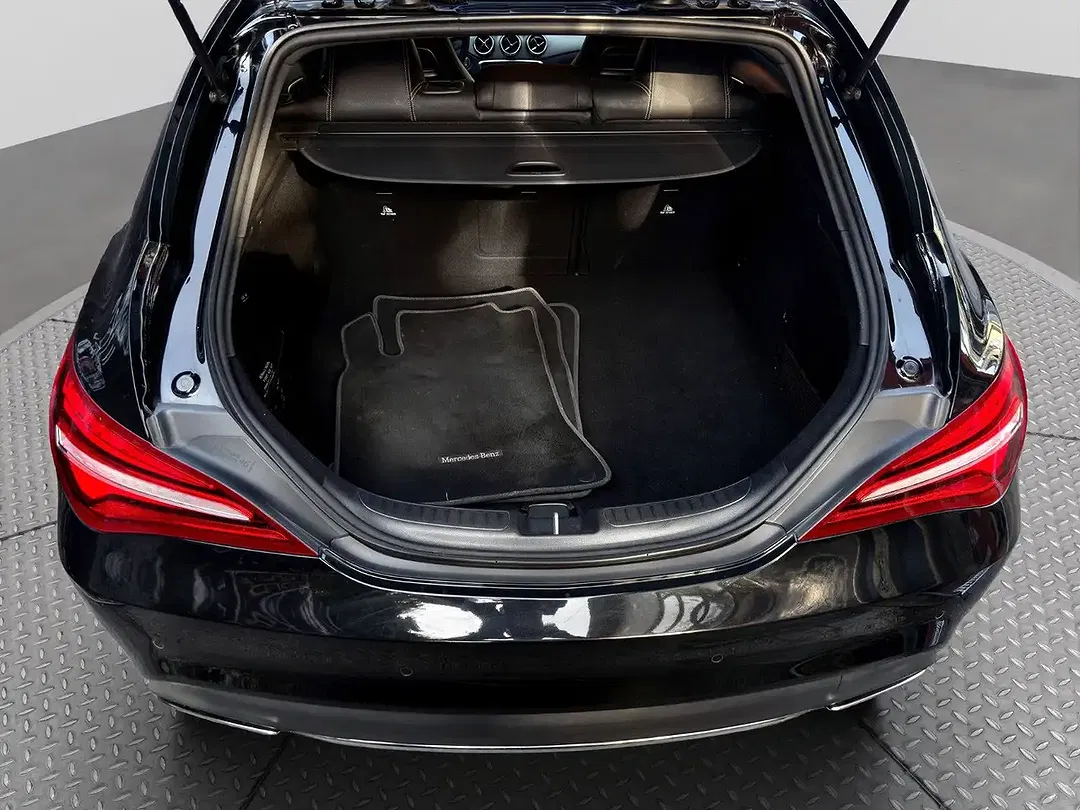 Mercedes-Benz CLA 200 - Thumbnail 11