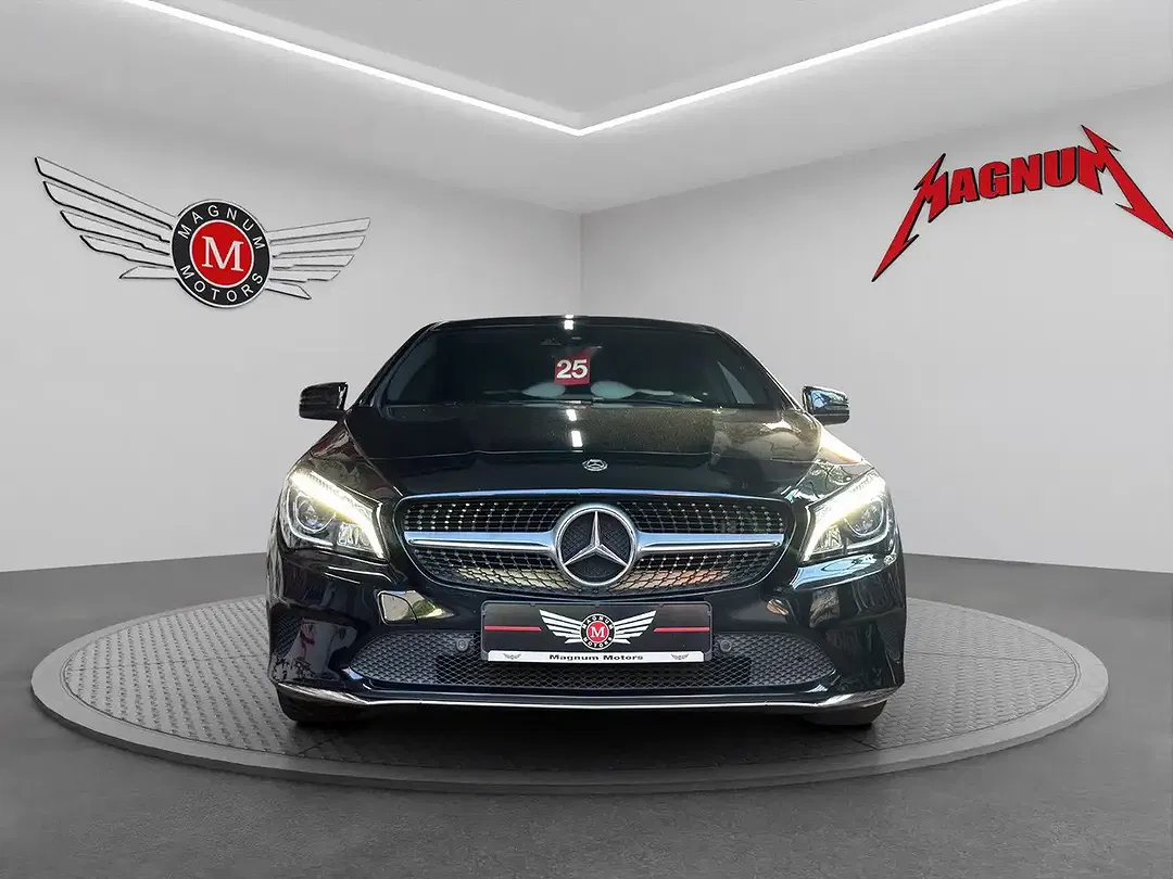 Mercedes-Benz CLA 200 - Thumbnail 8