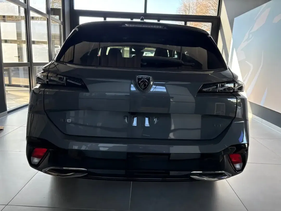 Peugeot 308 - Thumbnail 4