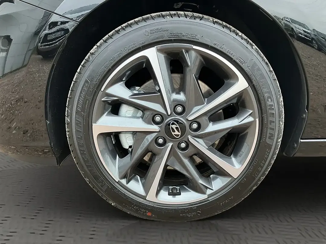 Hyundai i30 - Thumbnail 3