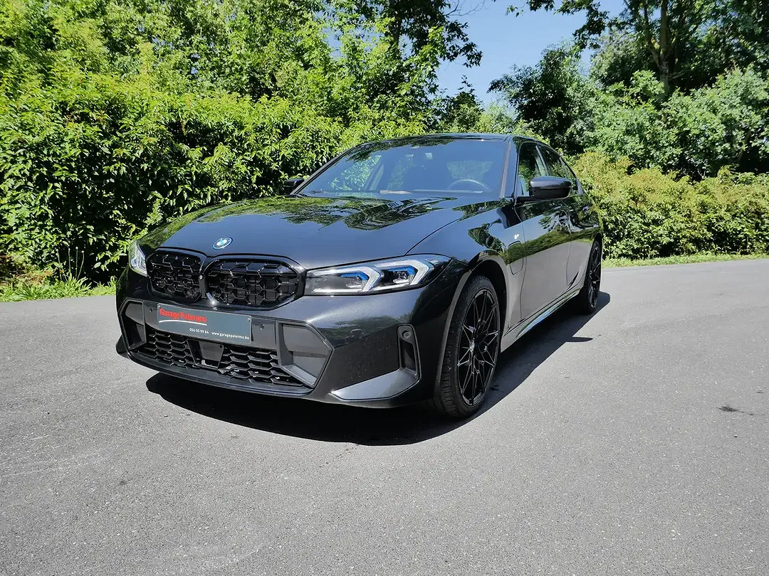 BMW 330 - Thumbnail 2