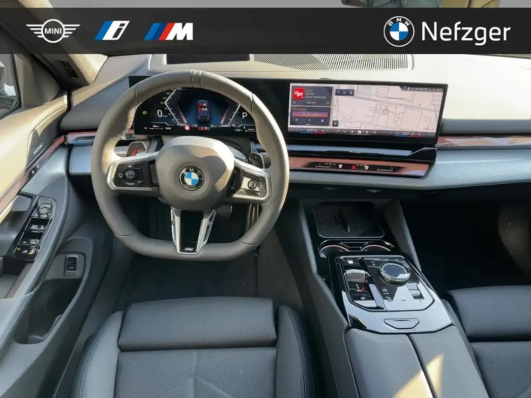 BMW 520 - Thumbnail 9