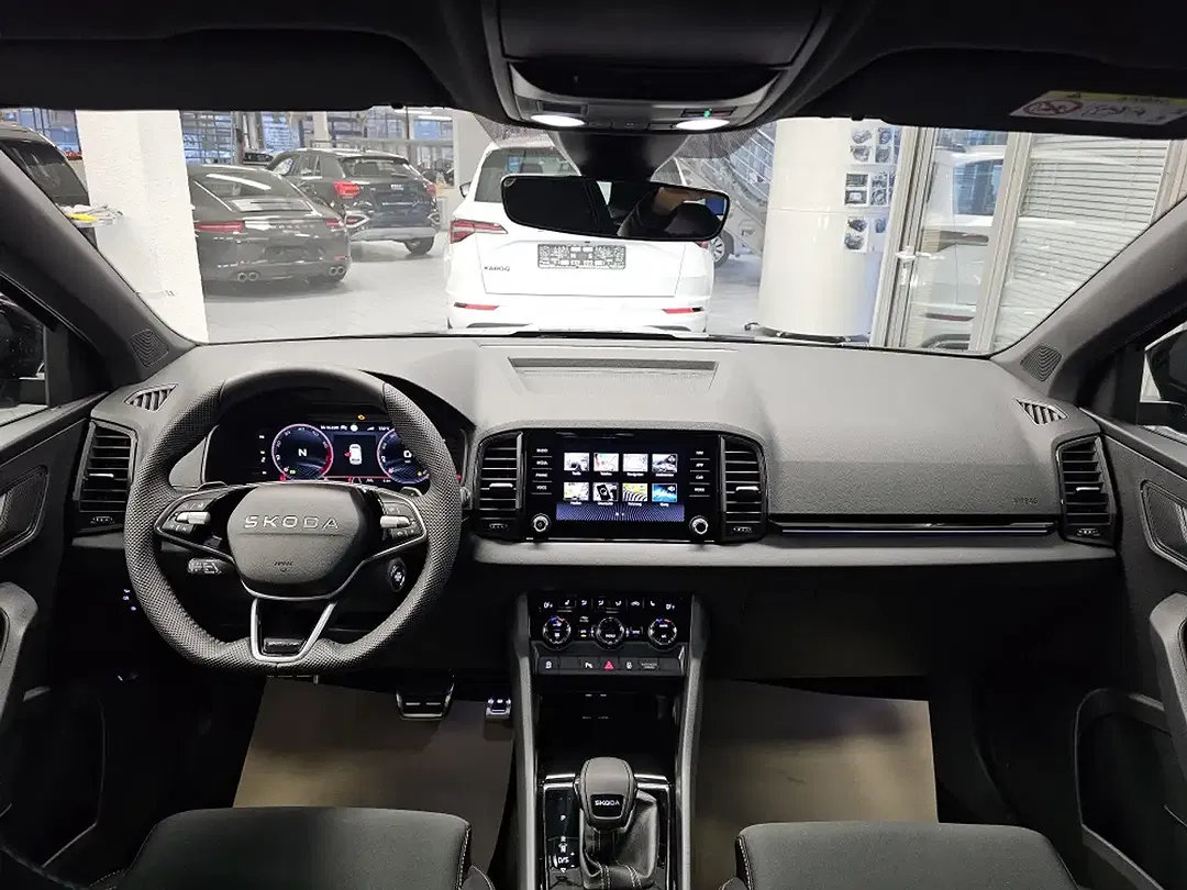 Skoda Karoq - Thumbnail 12