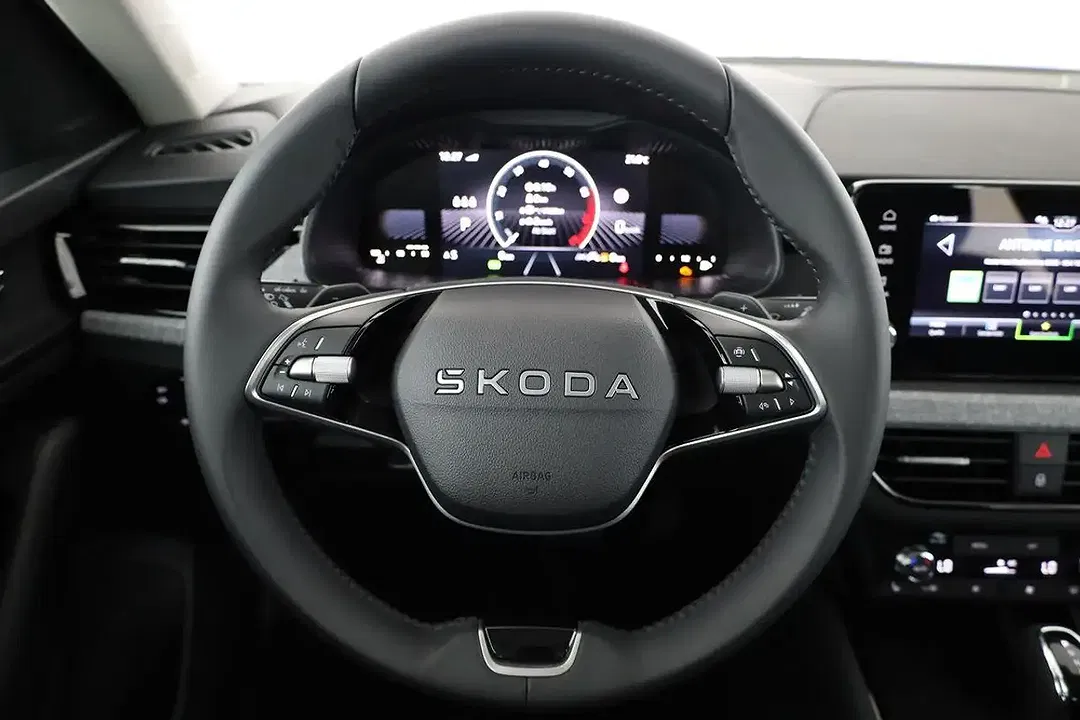 Skoda Kamiq - Thumbnail 6