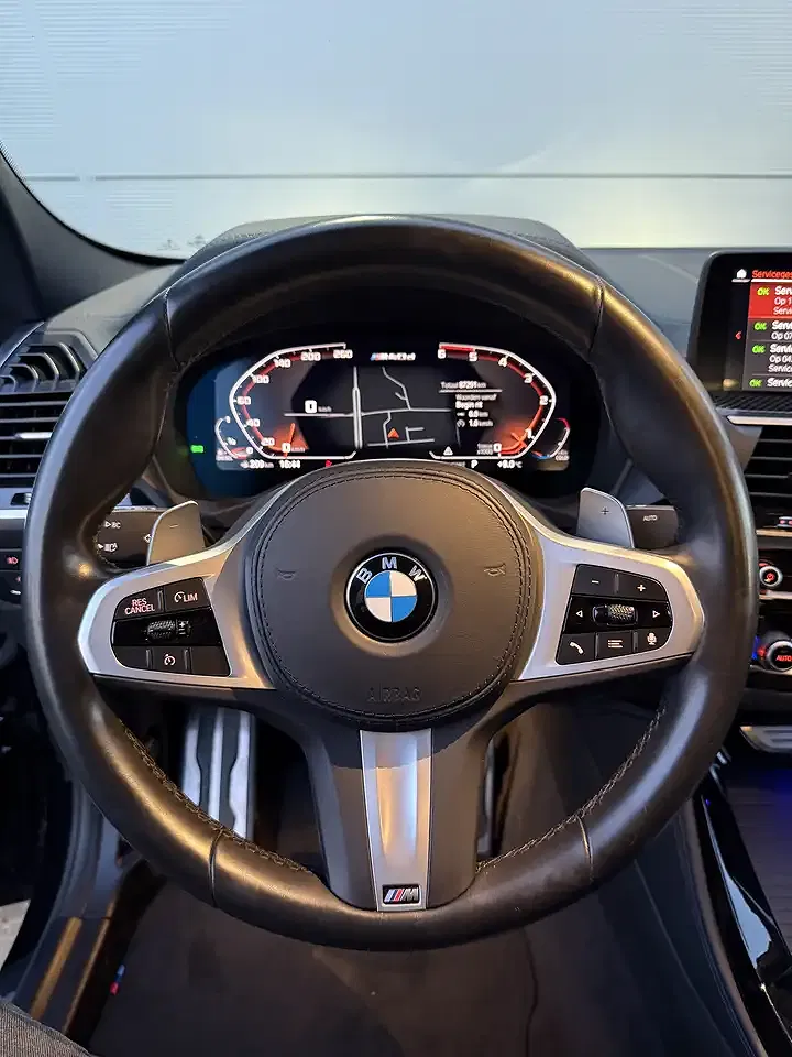 BMW X4 M - Thumbnail 7
