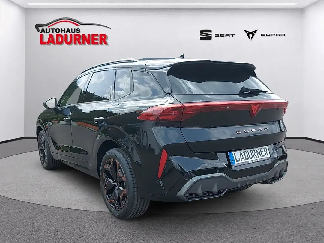 CUPRA Terramar - Thumbnail 2