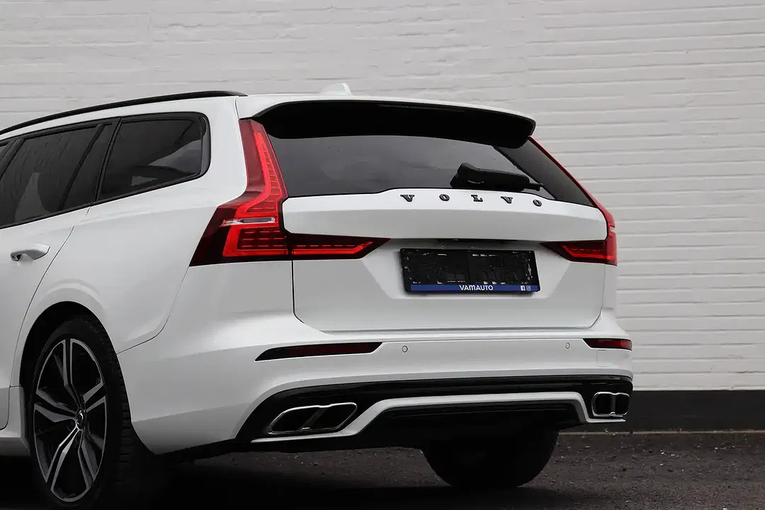 Volvo V60 - Thumbnail 11