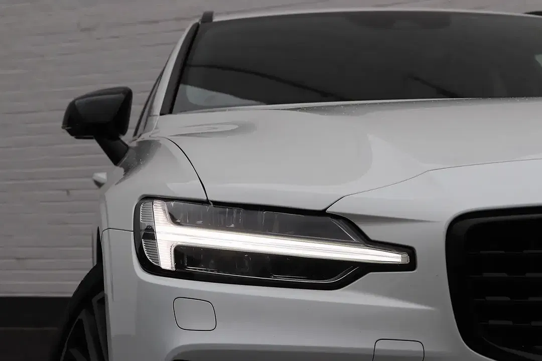 Volvo V60 - Thumbnail 12