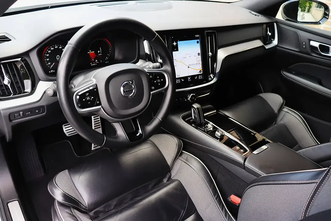 Volvo V60 - Thumbnail 17