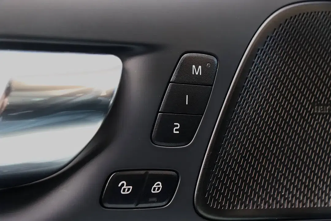 Volvo V60 - Thumbnail 18