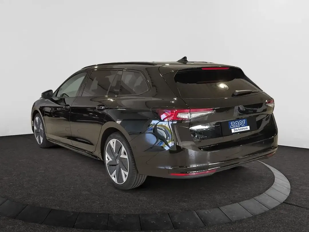Skoda Superb - Thumbnail 3