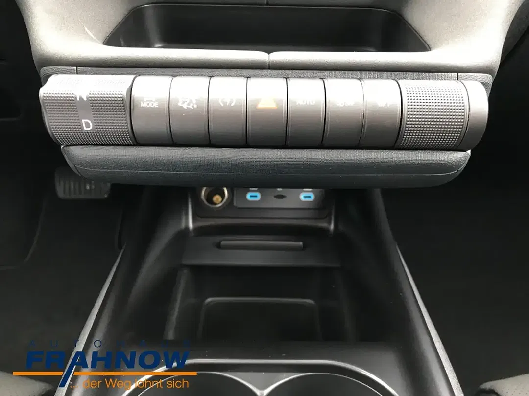 BYD Dolphin - Thumbnail 15