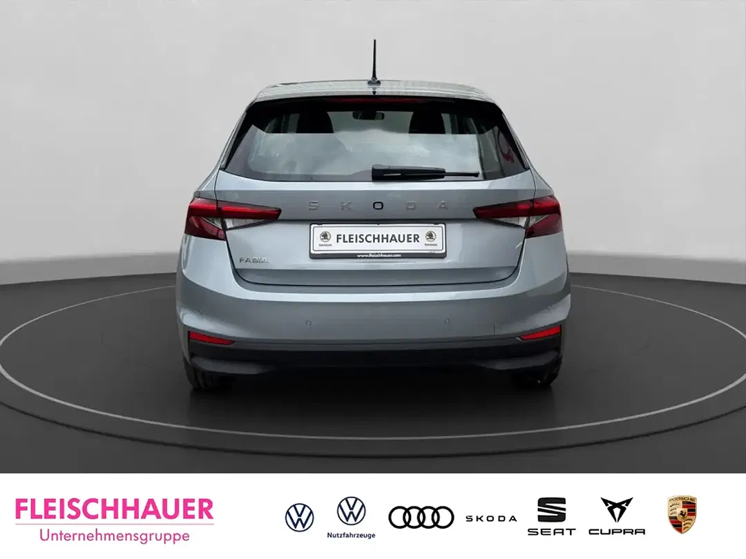 Skoda Fabia - Thumbnail 5