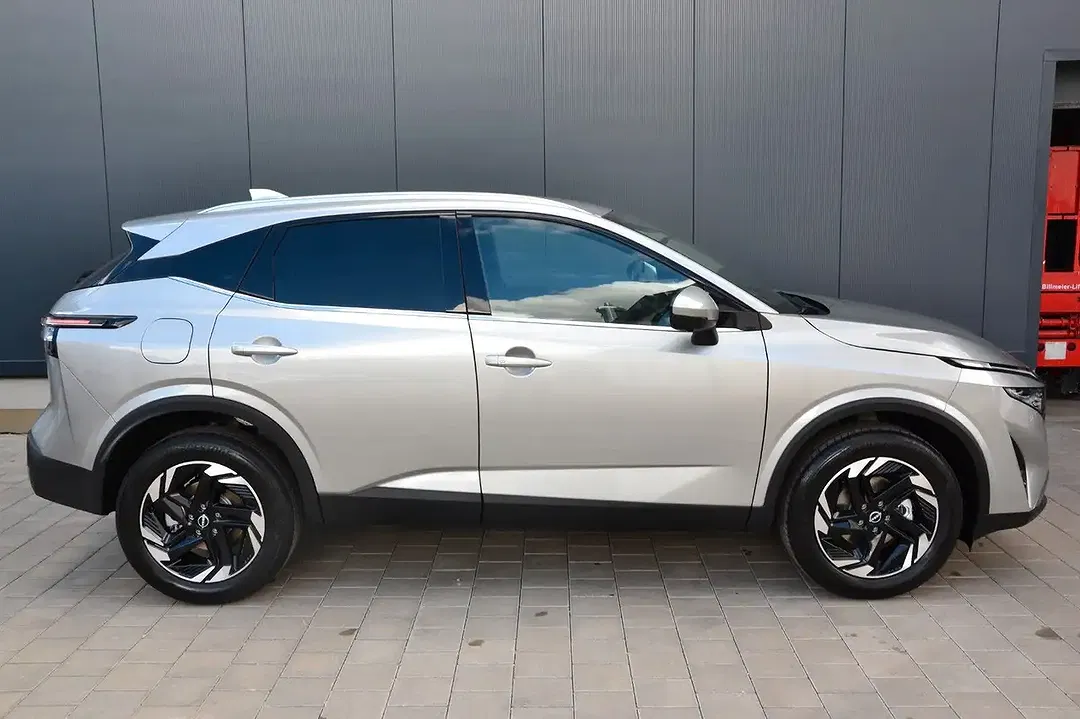 Nissan Qashqai - Thumbnail 3