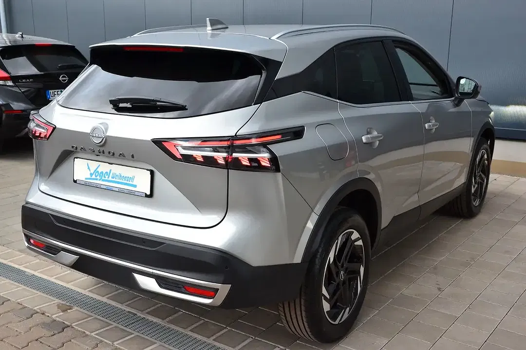 Nissan Qashqai - Thumbnail 4